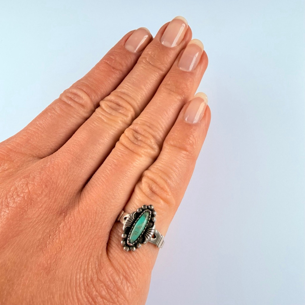 Southwest Native American Turquoise Bell Trading Post Sterling Silver VTG Ring - Picture 10 of 11